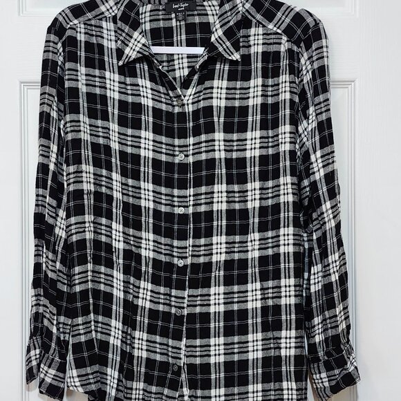 Lord & Taylor Women's Long Sleeve Flannel Top ~ Black and White ~ Size PL ~ - Picture 2 of 5